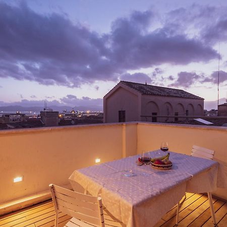 Blue Domus Apartment Cagliari Bagian luar foto